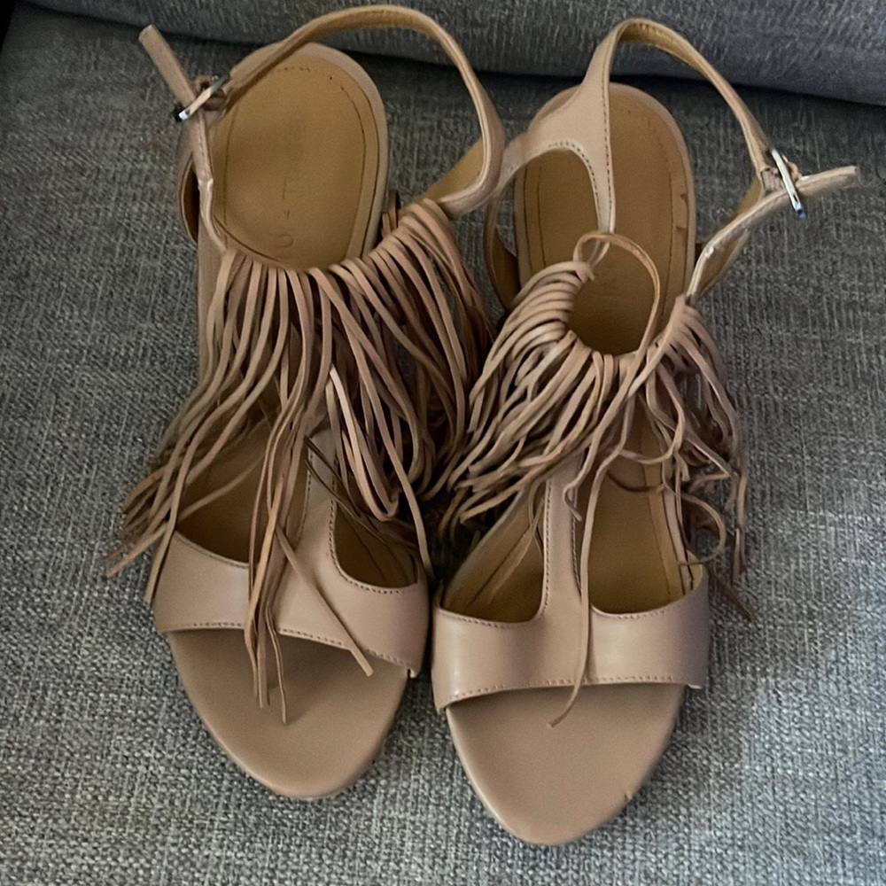 Kendall & Kylie Nude Heels
